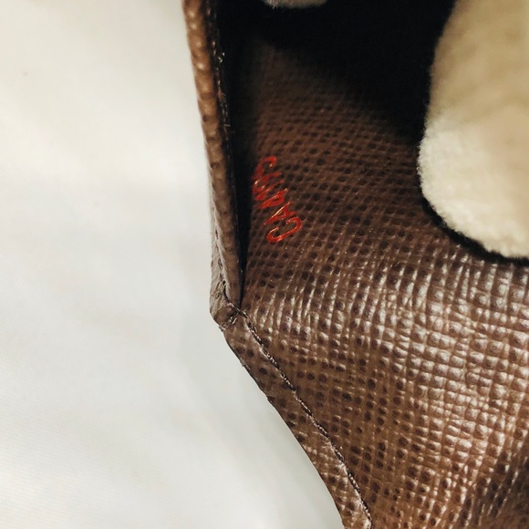 Louis Vuitton Damier Checkbook Wallet (SOLD) - Picture 5 of 8